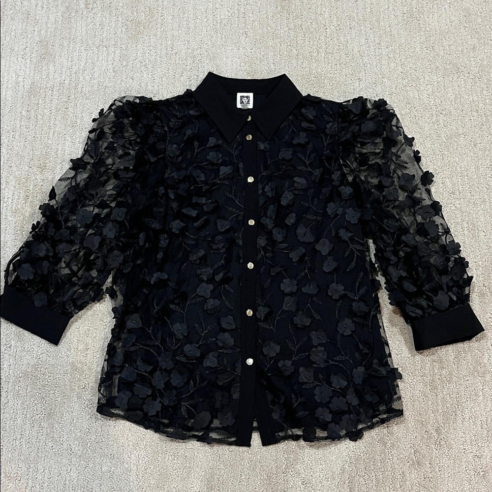 Anne Klein Black 3D Floral Sheer Blouse Size Medium EUC - Picture 7 of 15